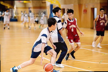 纳达尔红土场滑步正手制胜分
